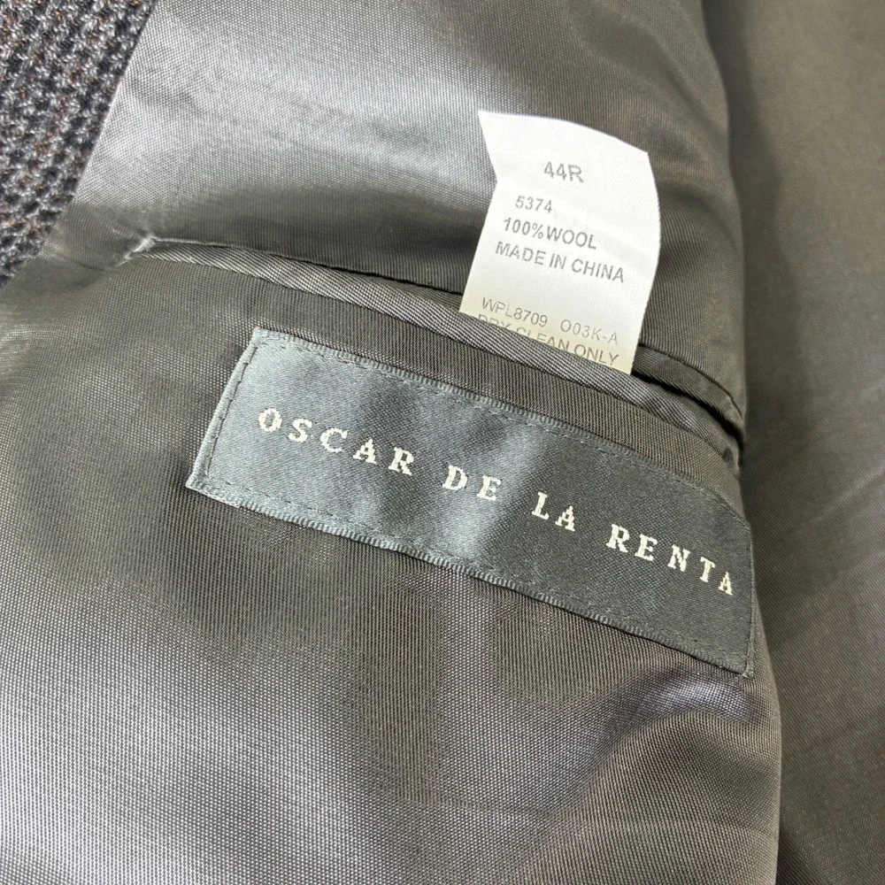 Oscar de la Renta measurements sleeve